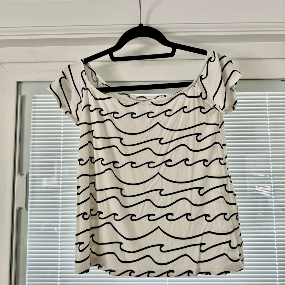 Fighting Eel Off The Shoulder Top Size XS